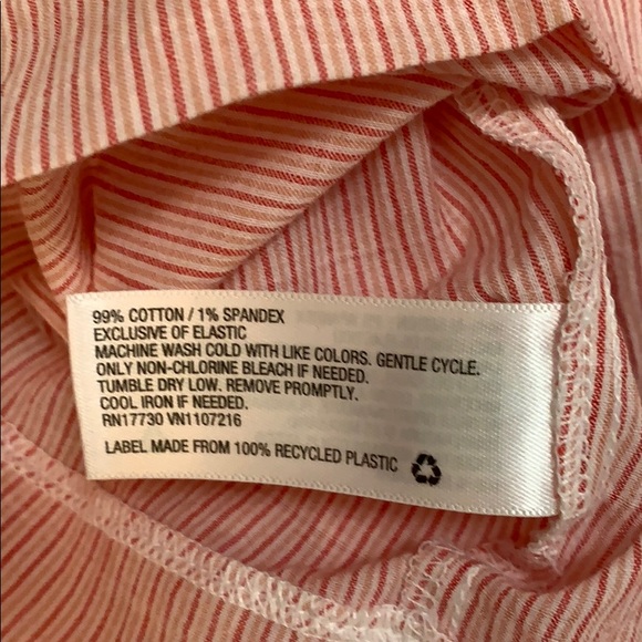 Red Stiped Flutter Short Sleeved Top NEW! FIRM! - Picture 4 of 4